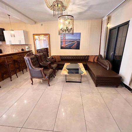 Paris Luxury Guest House - Cdg Aeroport รัวซี-อ็อง-ฟรองซ์ ภายนอก รูปภาพ